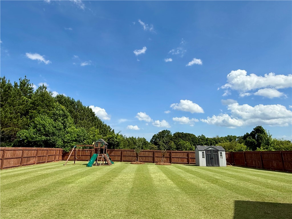 144 VINEYARD COURT