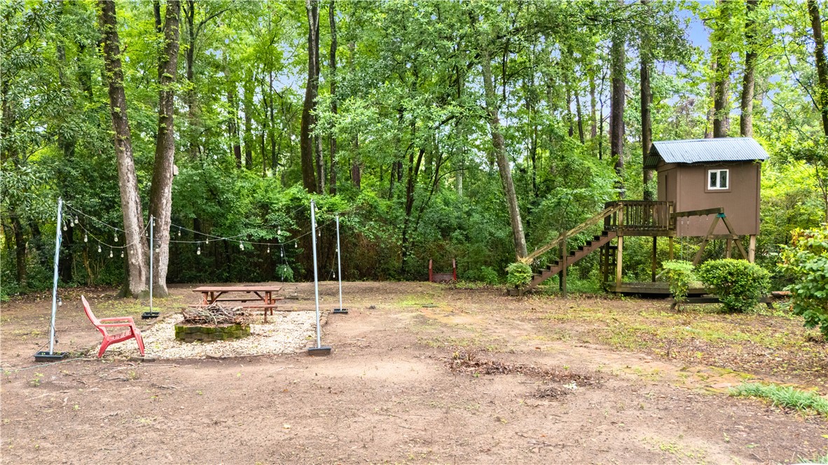 1217 FERNDALE DRIVE