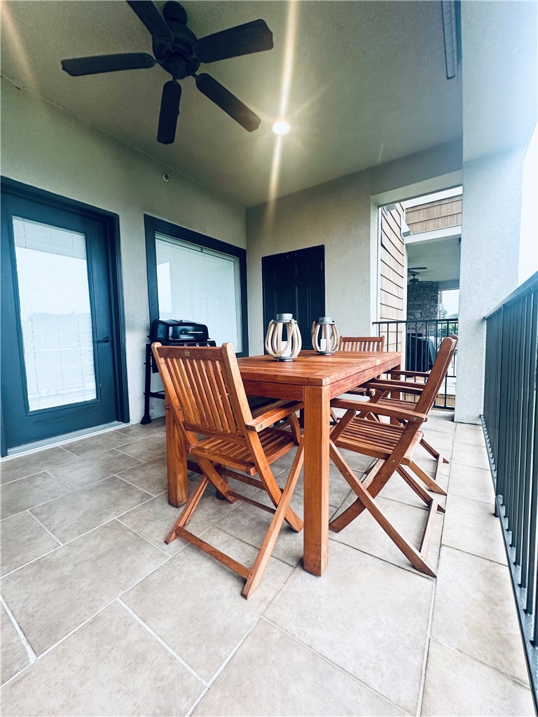 48 STONEVIEW SUMMIT COURT