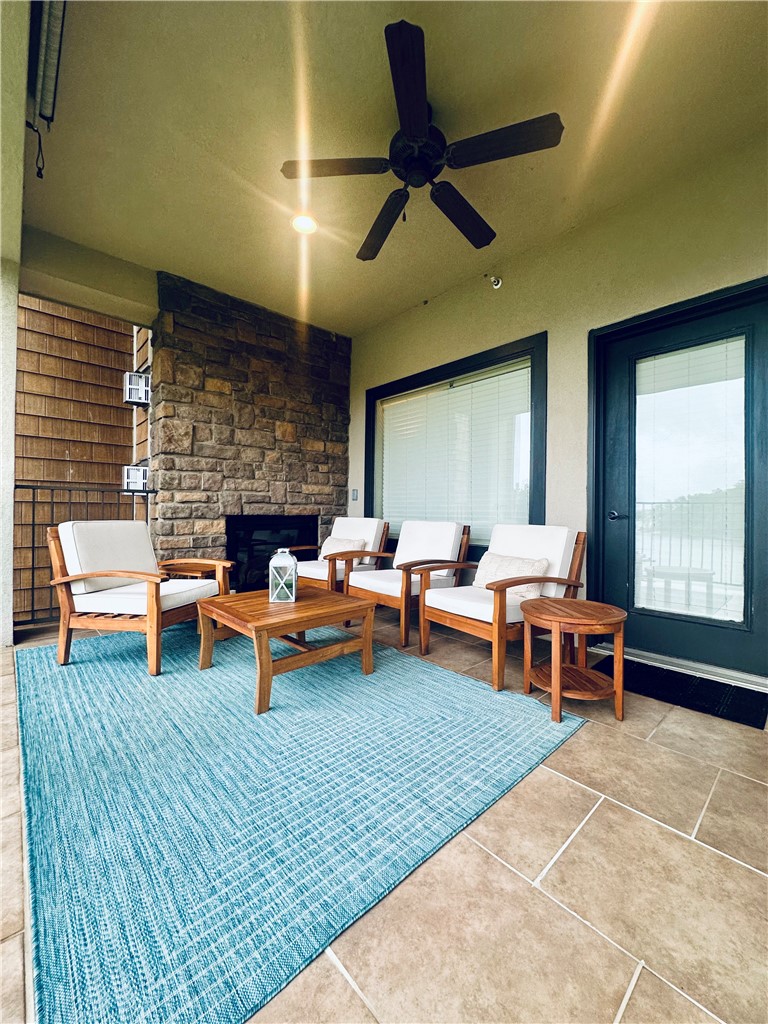 48 STONEVIEW SUMMIT COURT