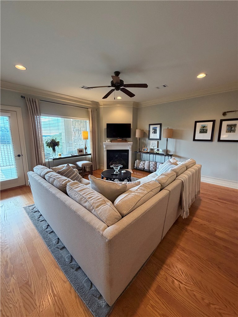 48 STONEVIEW SUMMIT COURT