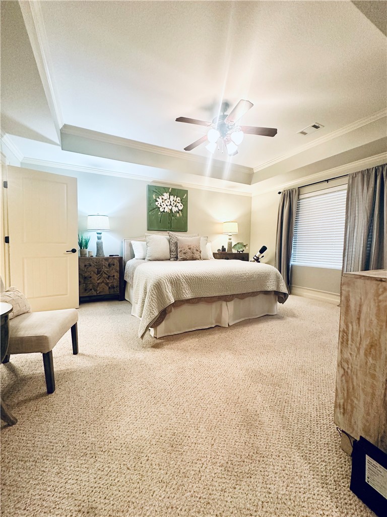 48 STONEVIEW SUMMIT COURT