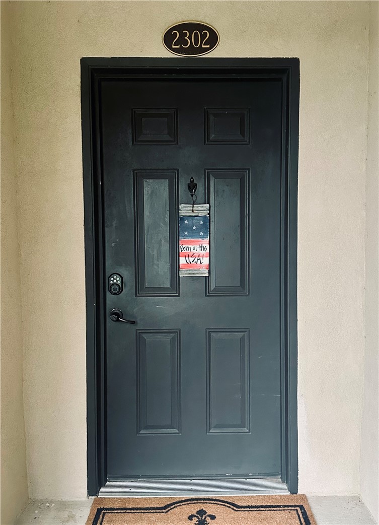48 STONEVIEW SUMMIT COURT