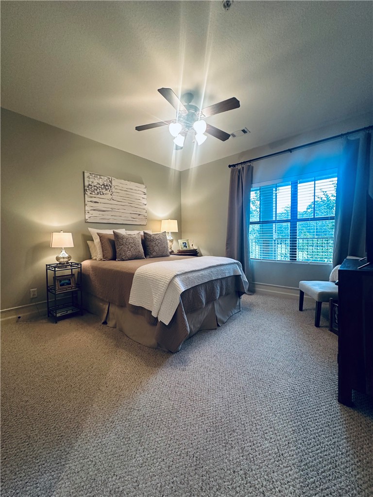 48 STONEVIEW SUMMIT COURT