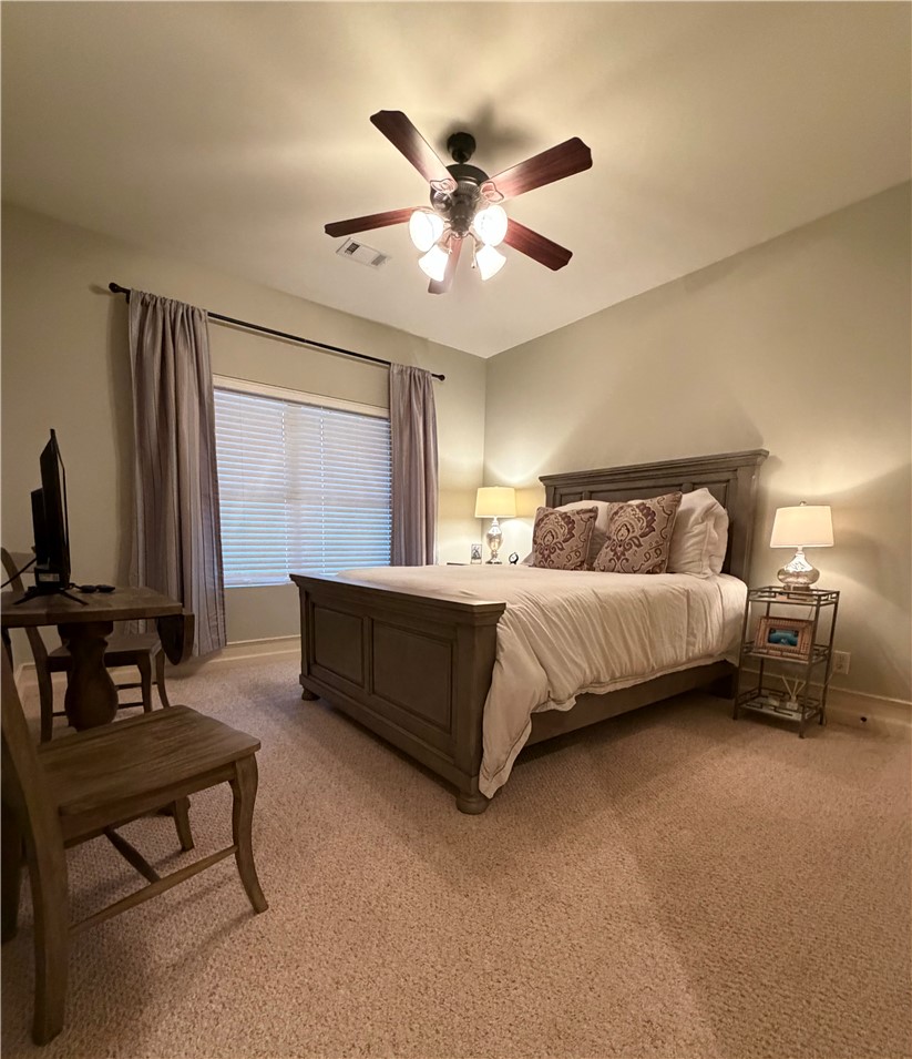 48 STONEVIEW SUMMIT COURT