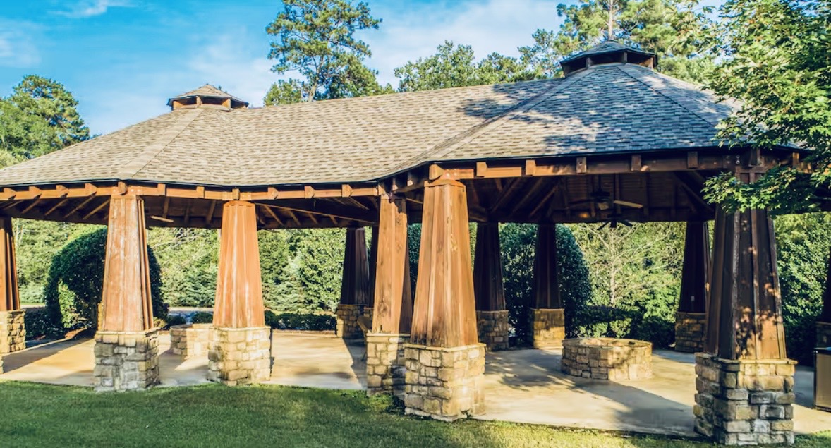 48 STONEVIEW SUMMIT COURT