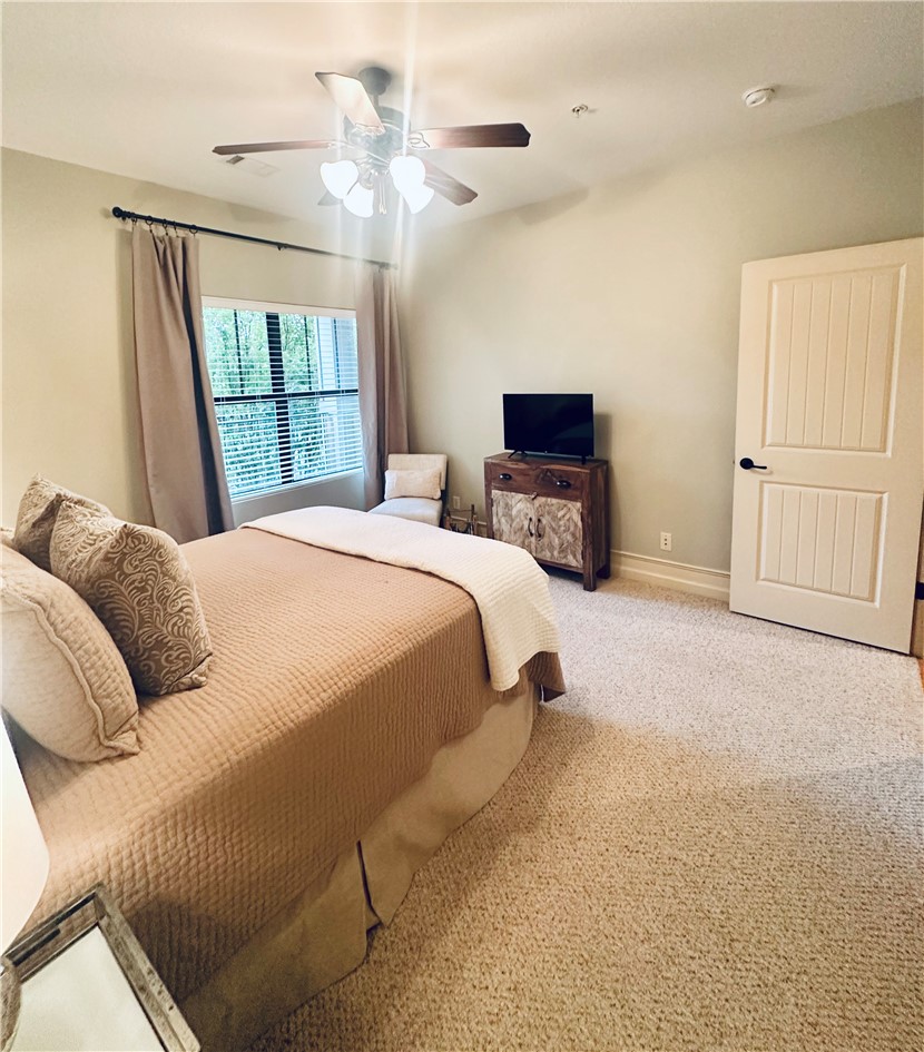 48 STONEVIEW SUMMIT COURT