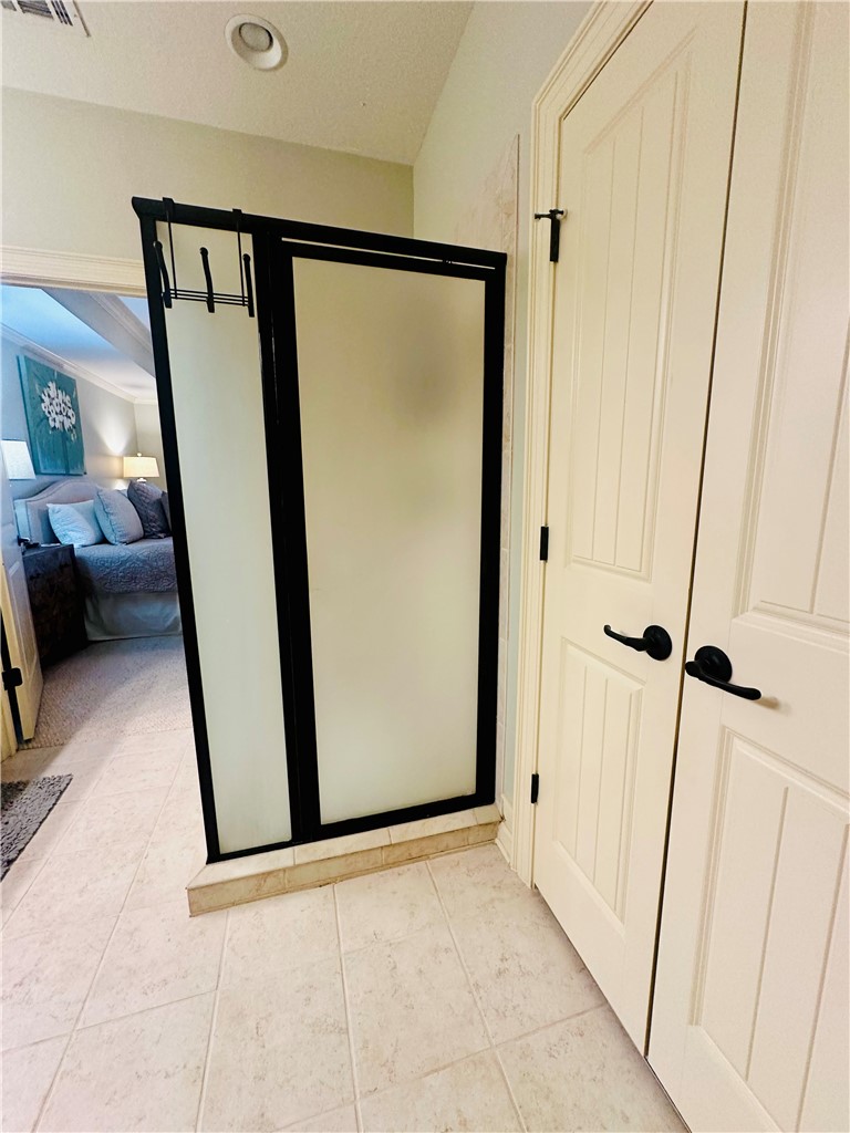 48 STONEVIEW SUMMIT COURT