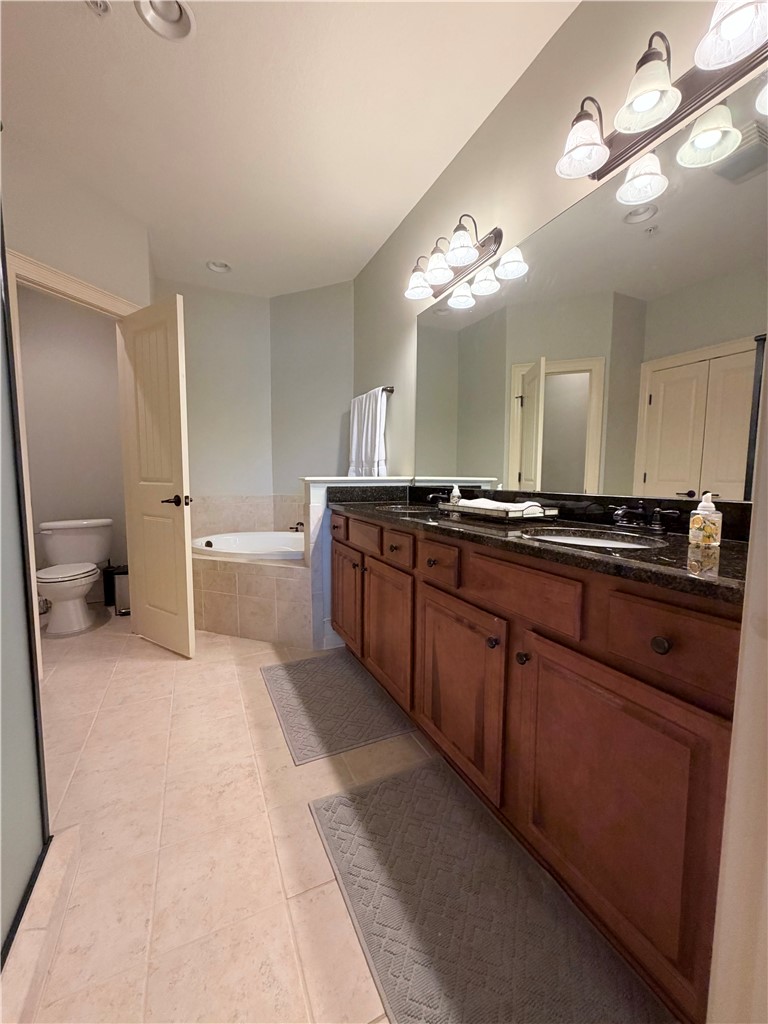 48 STONEVIEW SUMMIT COURT