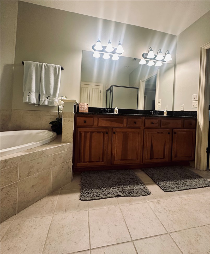 48 STONEVIEW SUMMIT COURT