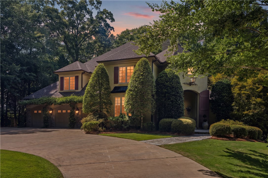 1843 FAIRWAY DRIVE
