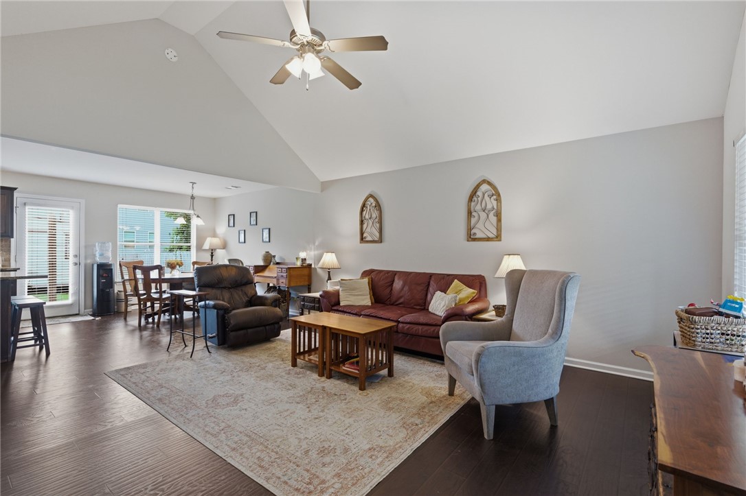 2717 BRITTANY LANE