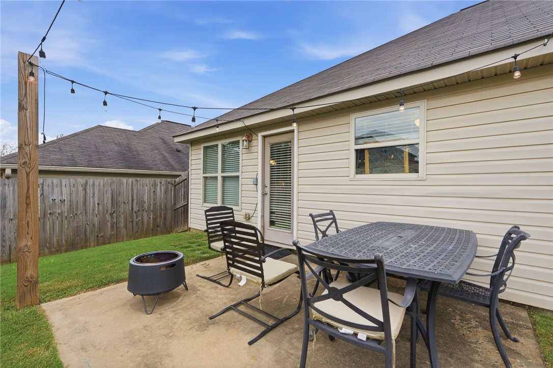 2717 BRITTANY LANE