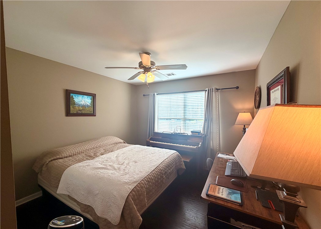 2717 BRITTANY LANE
