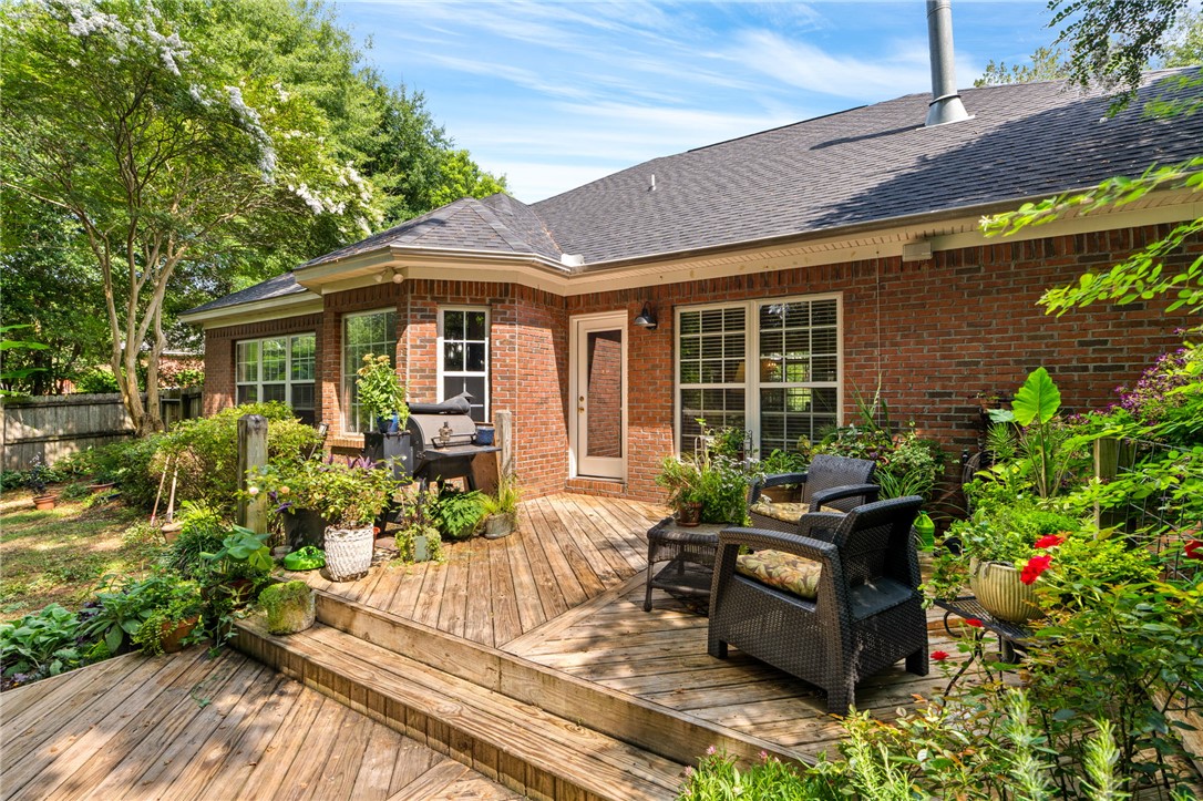 110 N CEDARBROOK DRIVE