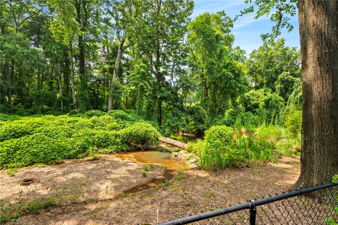 110 N CEDARBROOK DRIVE