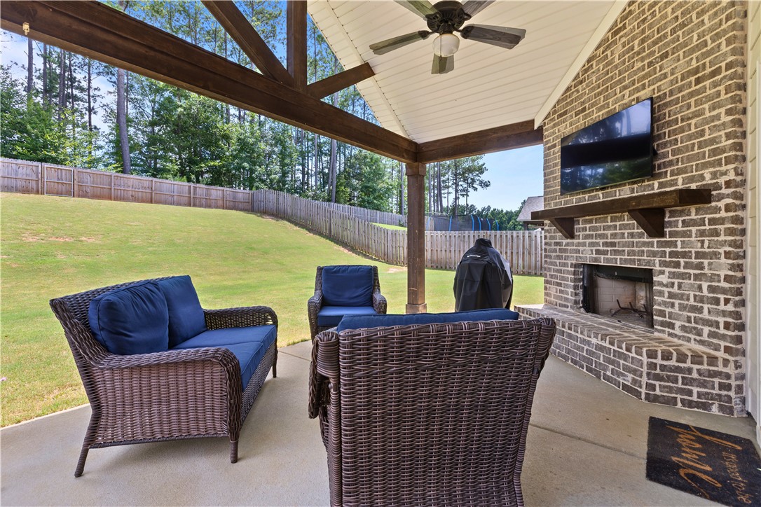 887 W RICHLAND CIRCLE
