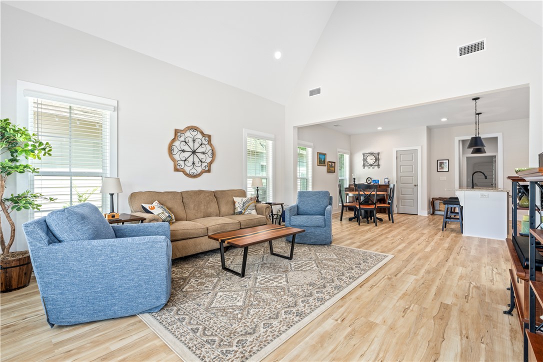 1132 BURROW CIRCLE
