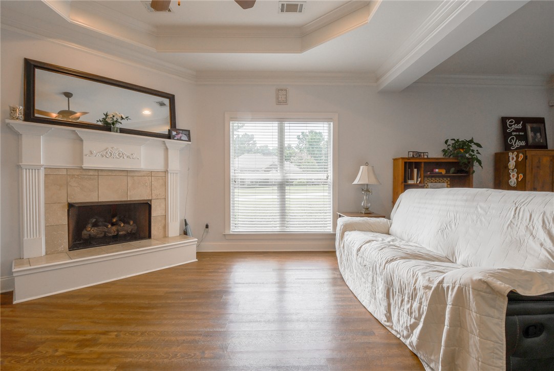 259 VILLAGE TRAIL