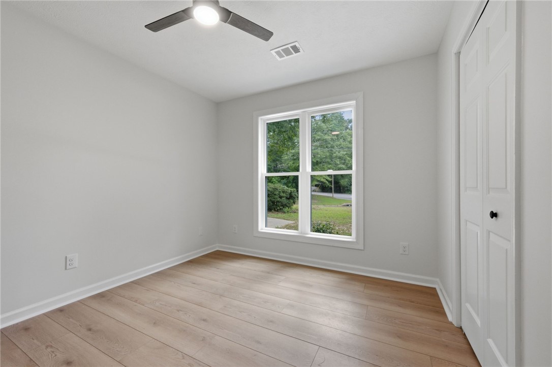 1424 AZALEA DRIVE
