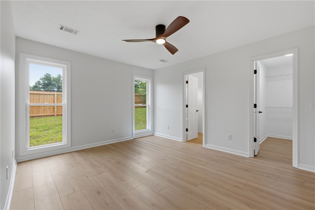 1424 AZALEA DRIVE