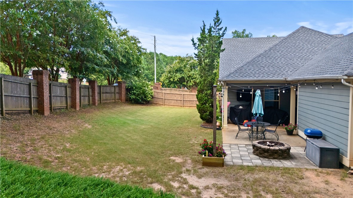 810 COTSWOLD WAY