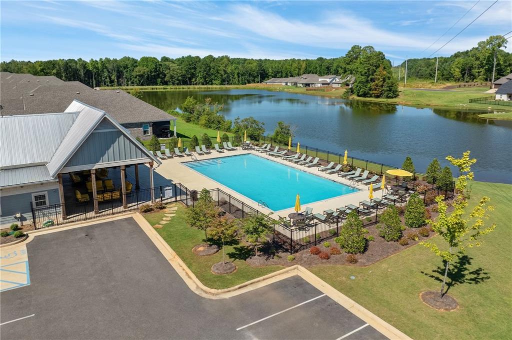 545 CLOVERDALE DRIVE