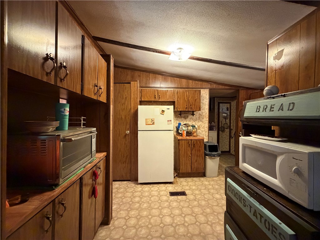 1545 LEE ROAD 240 N/A