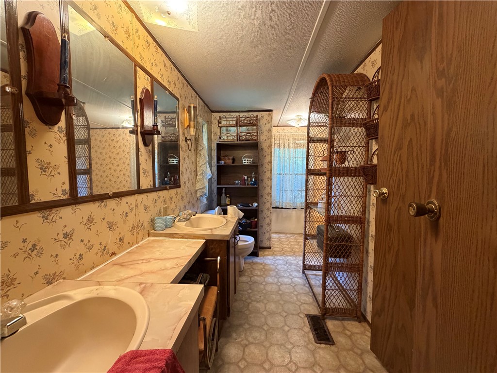 1545 LEE ROAD 240 N/A