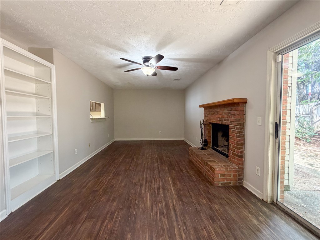1128 CHINOOK STREET