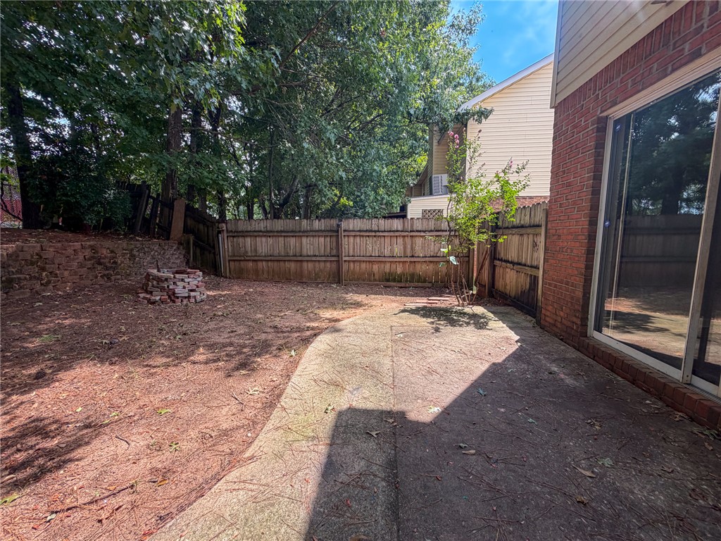 1128 CHINOOK STREET