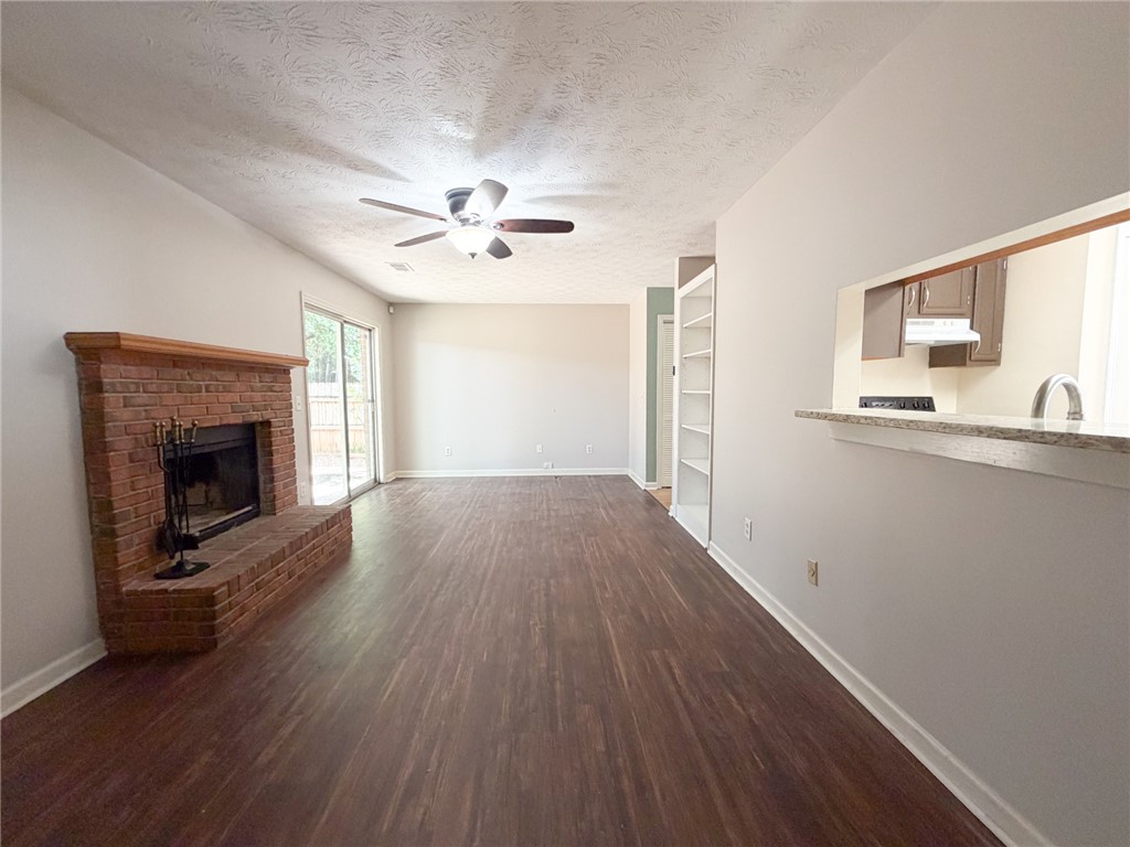 1128 CHINOOK STREET