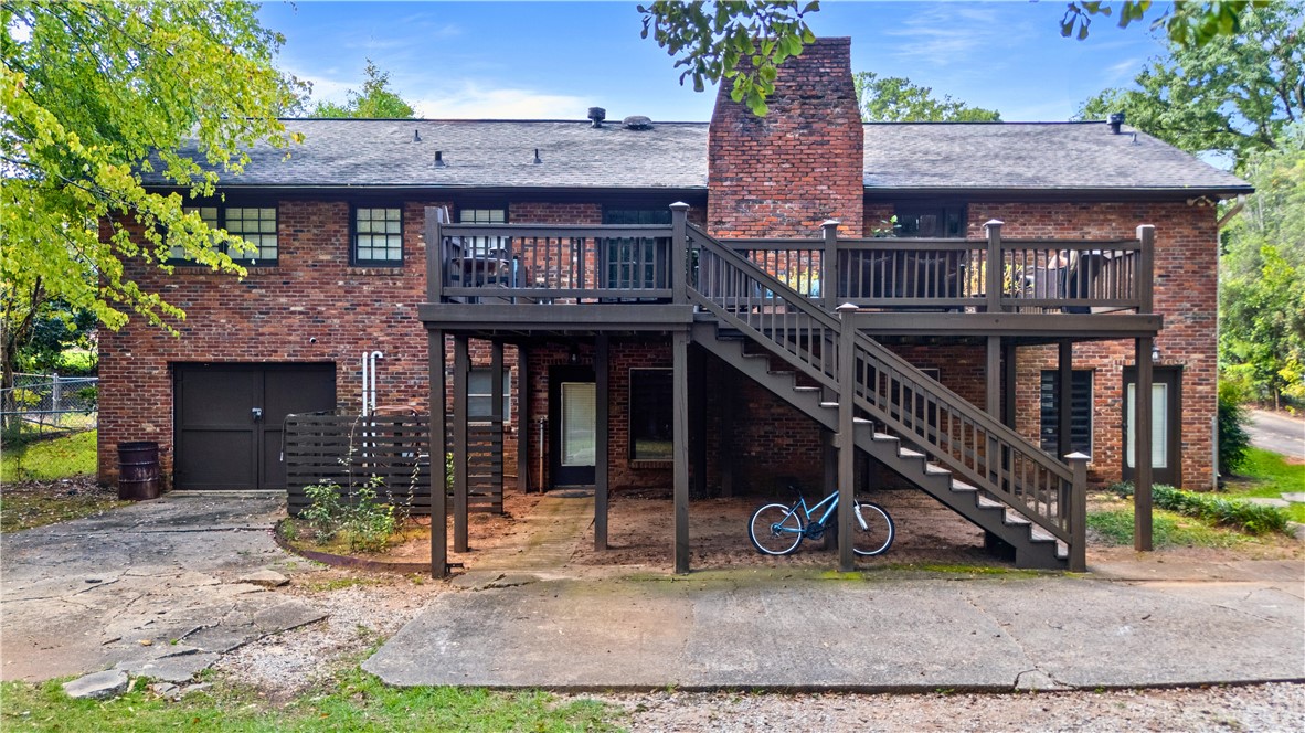 801 N 10TH STREET