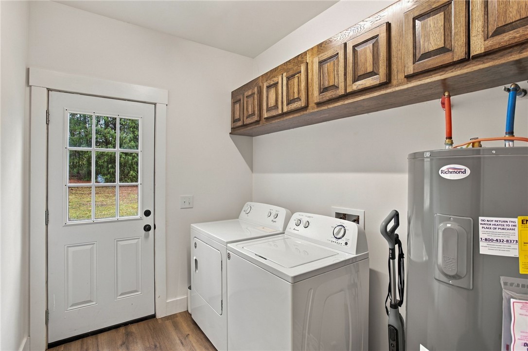 263 MOONEY HOLLOW ROAD