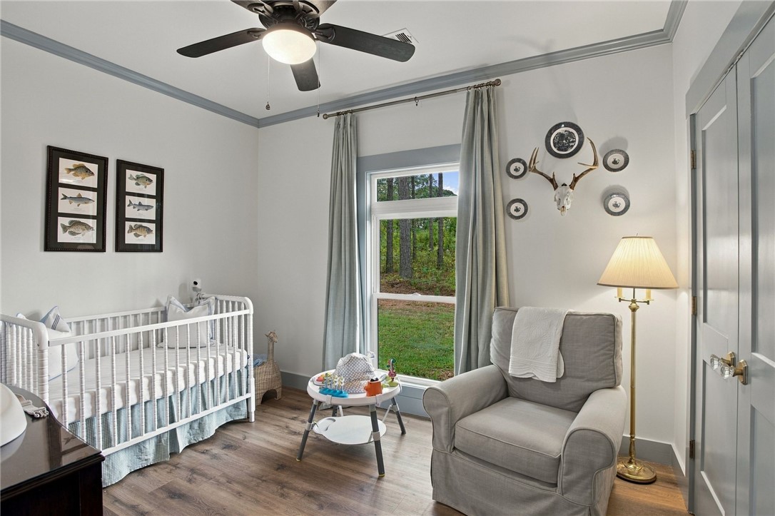 263 MOONEY HOLLOW ROAD