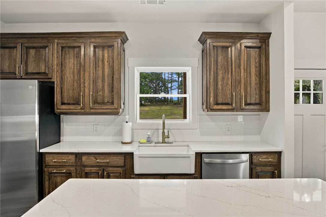 263 MOONEY HOLLOW ROAD
