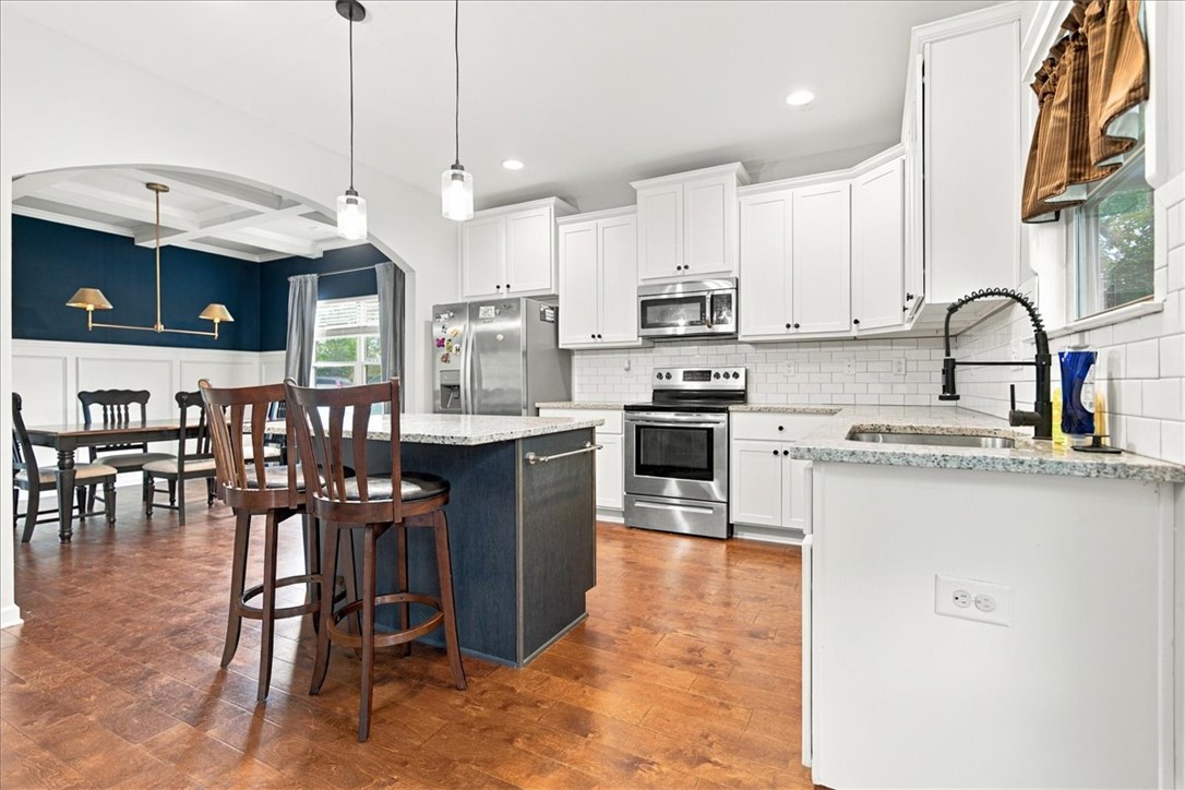 2804 SAMANTHA LANE