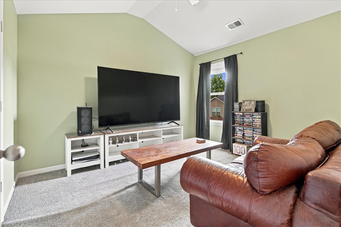 2804 SAMANTHA LANE