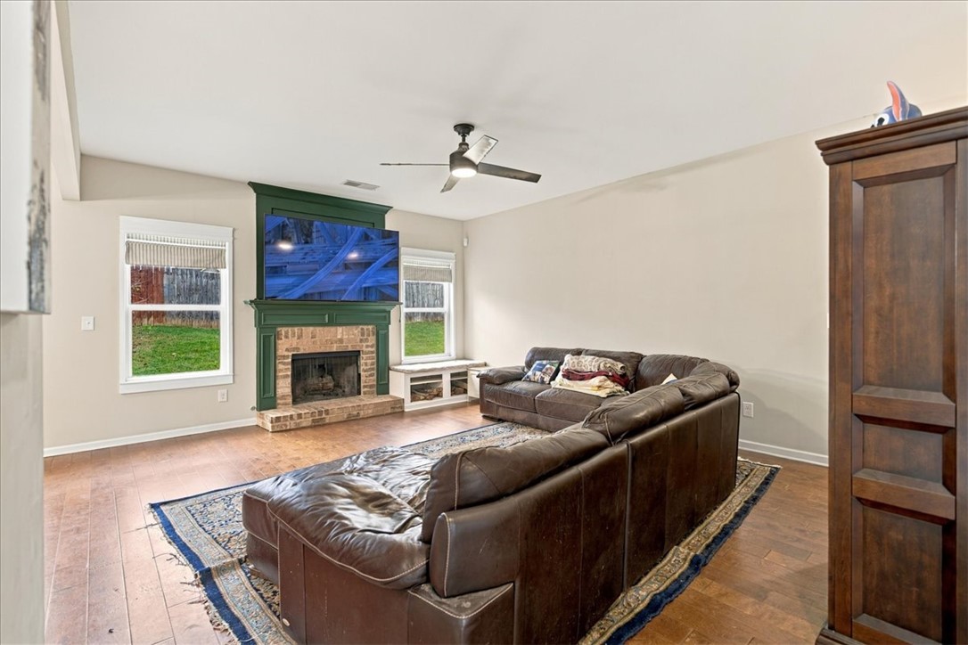 2804 SAMANTHA LANE