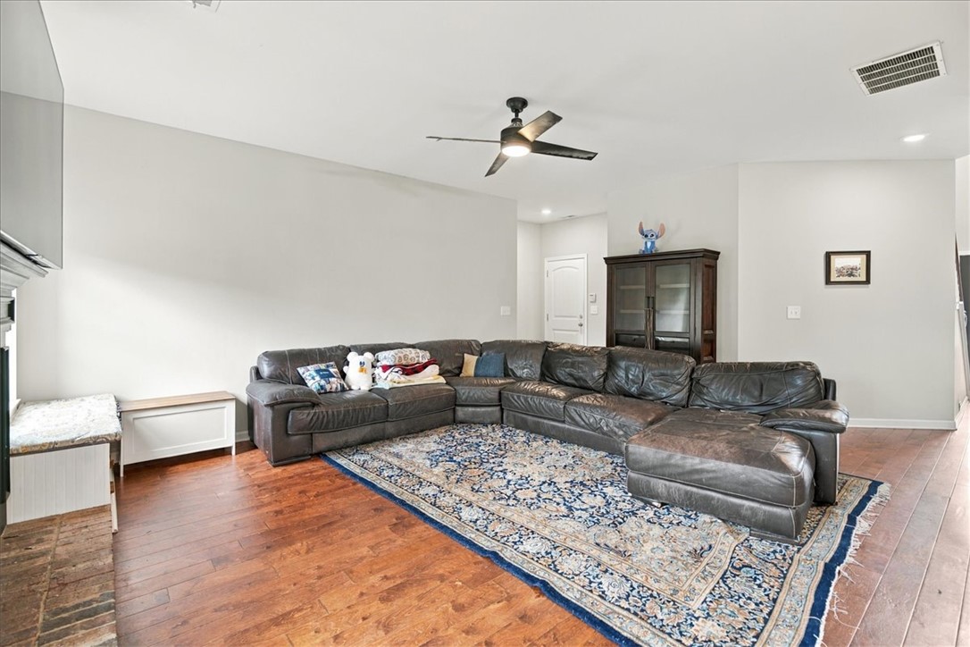 2804 SAMANTHA LANE
