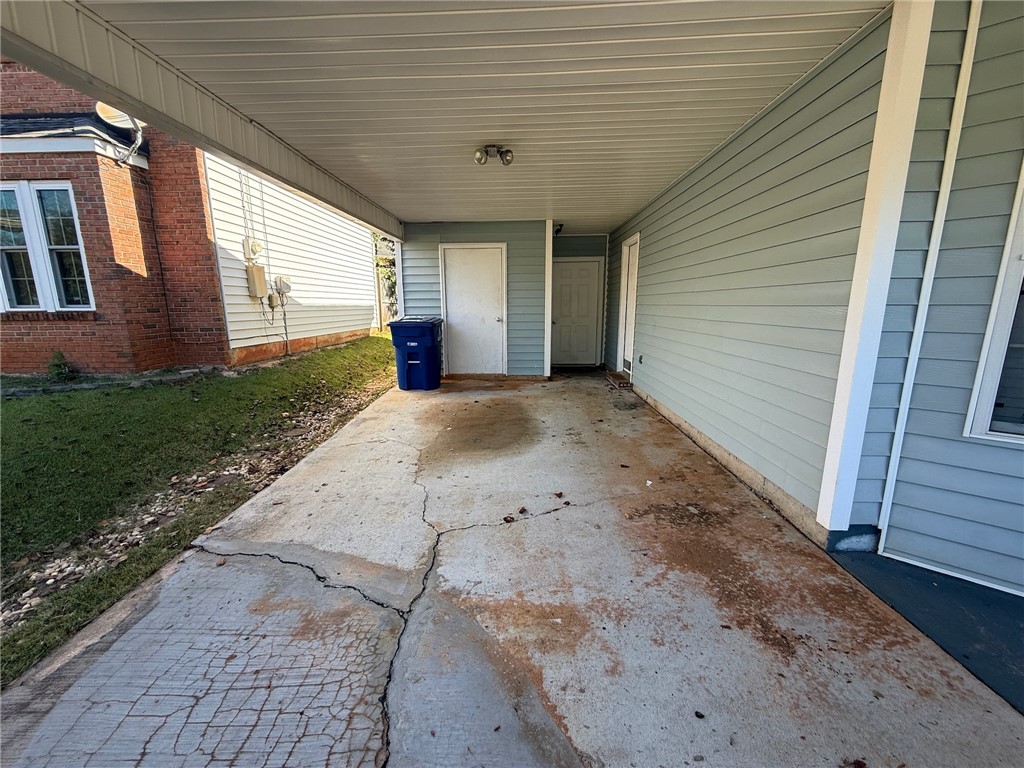 1022 DEKALB STREET