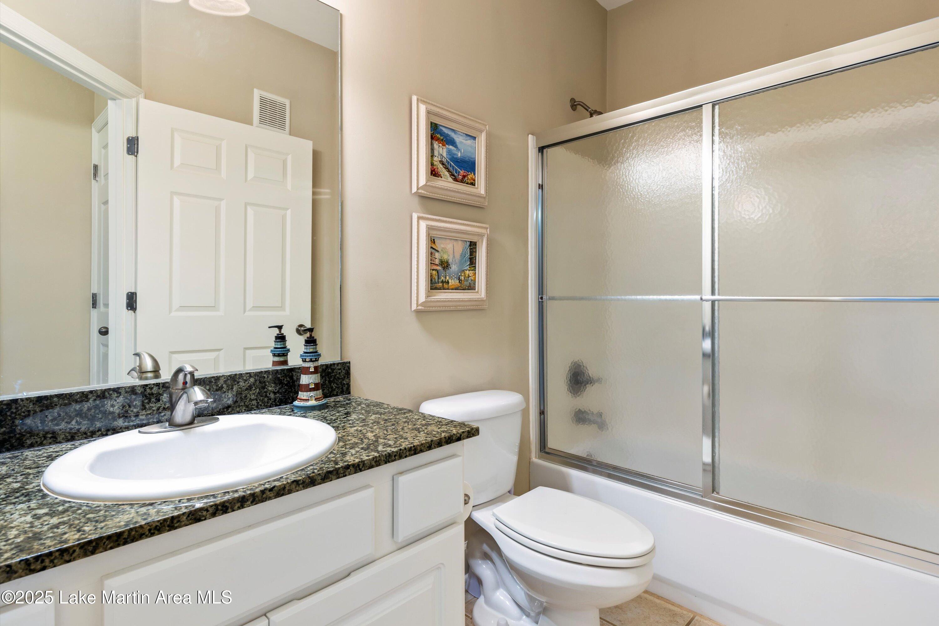 90 Crowne Pointe Rd Unit 205