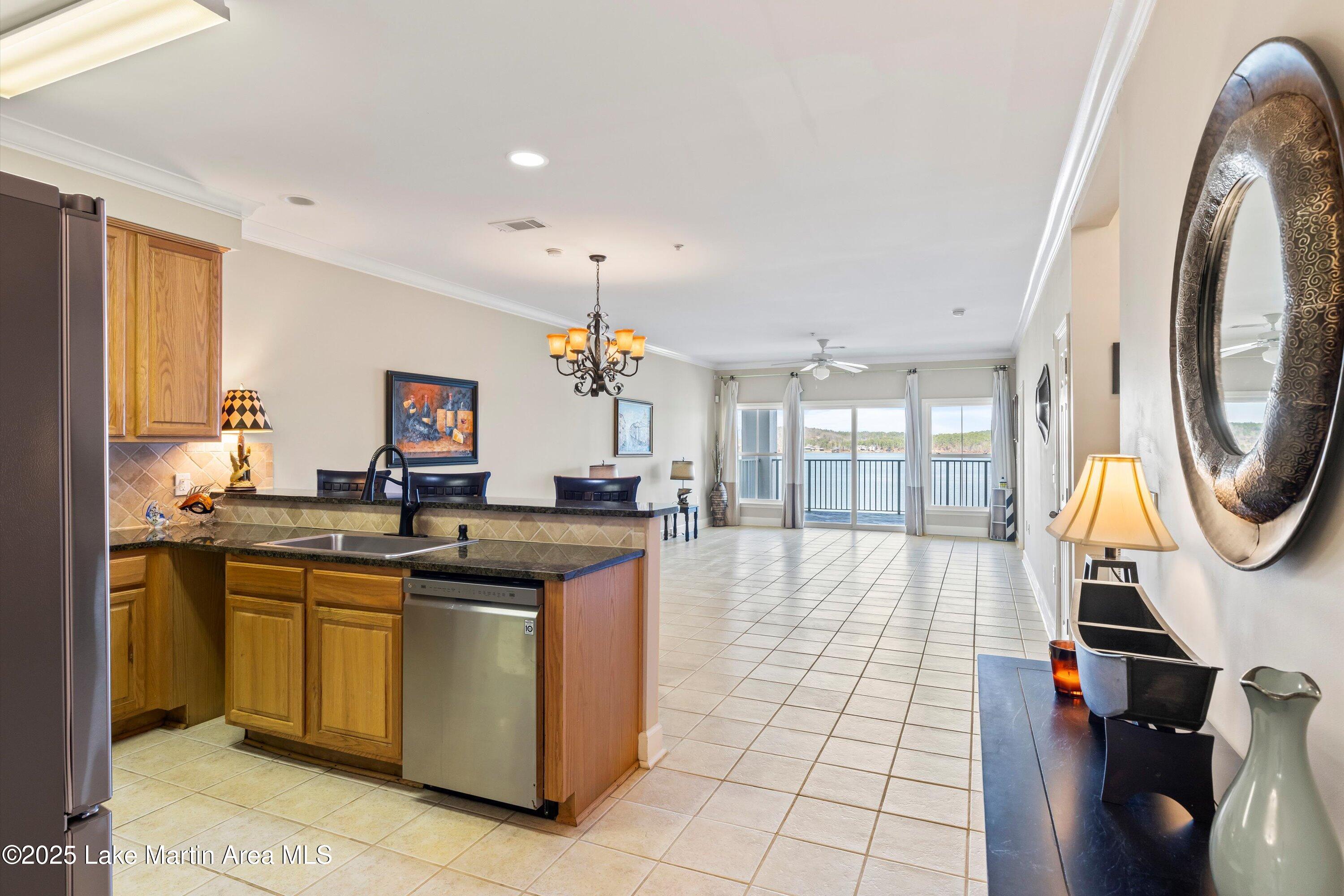 90 Crowne Pointe Rd Unit 205