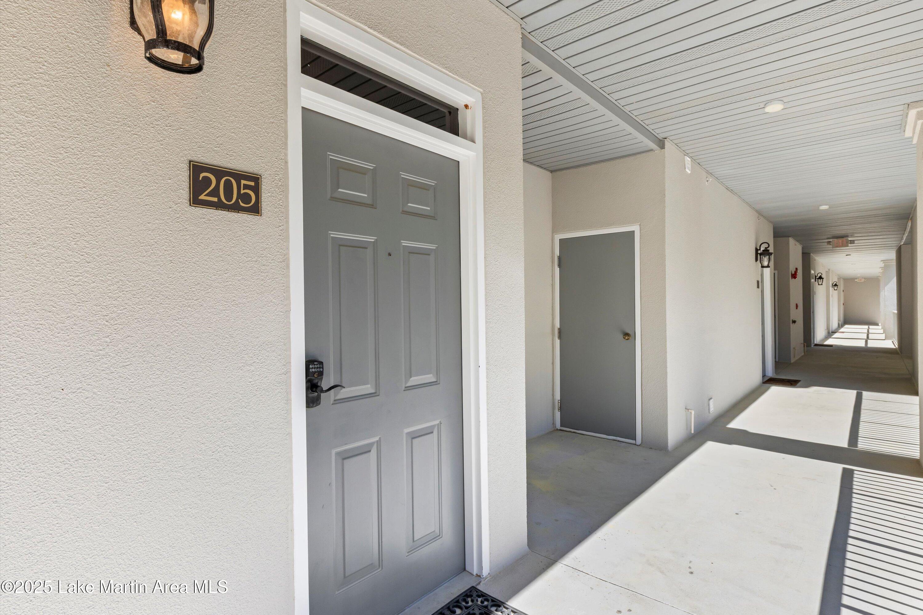 90 Crowne Pointe Rd Unit 205