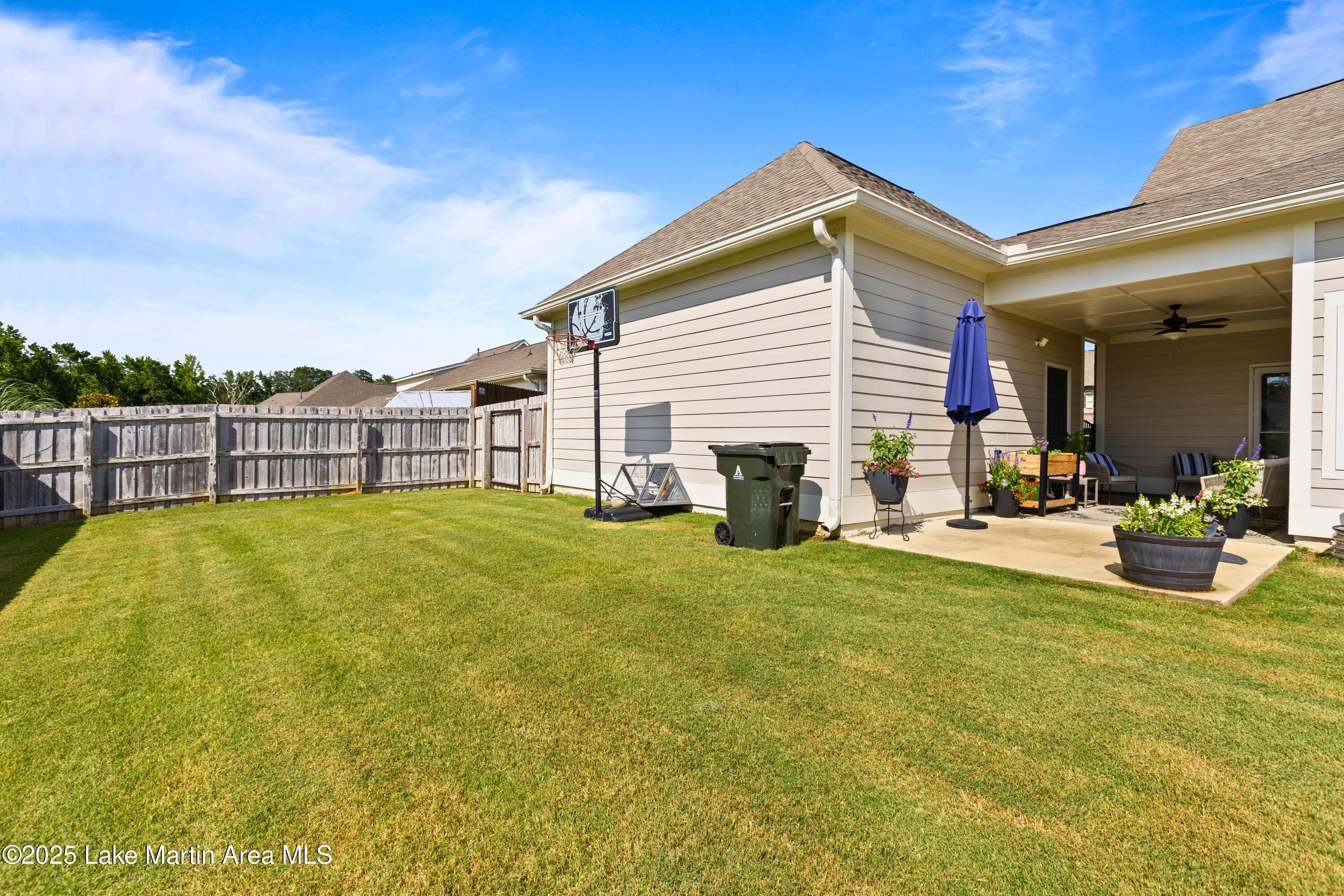 2409 Meadow Cove Road