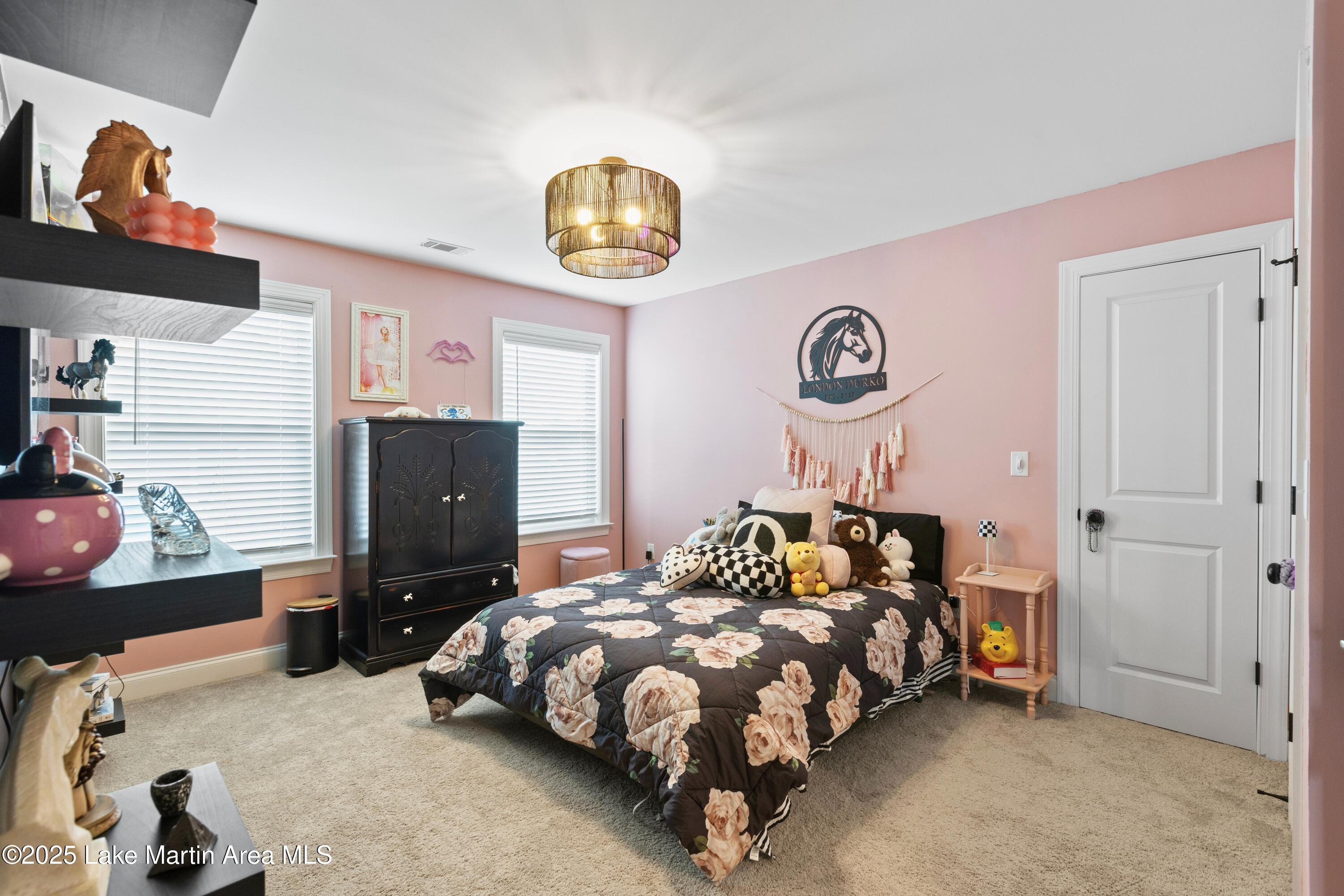 2409 Meadow Cove Road