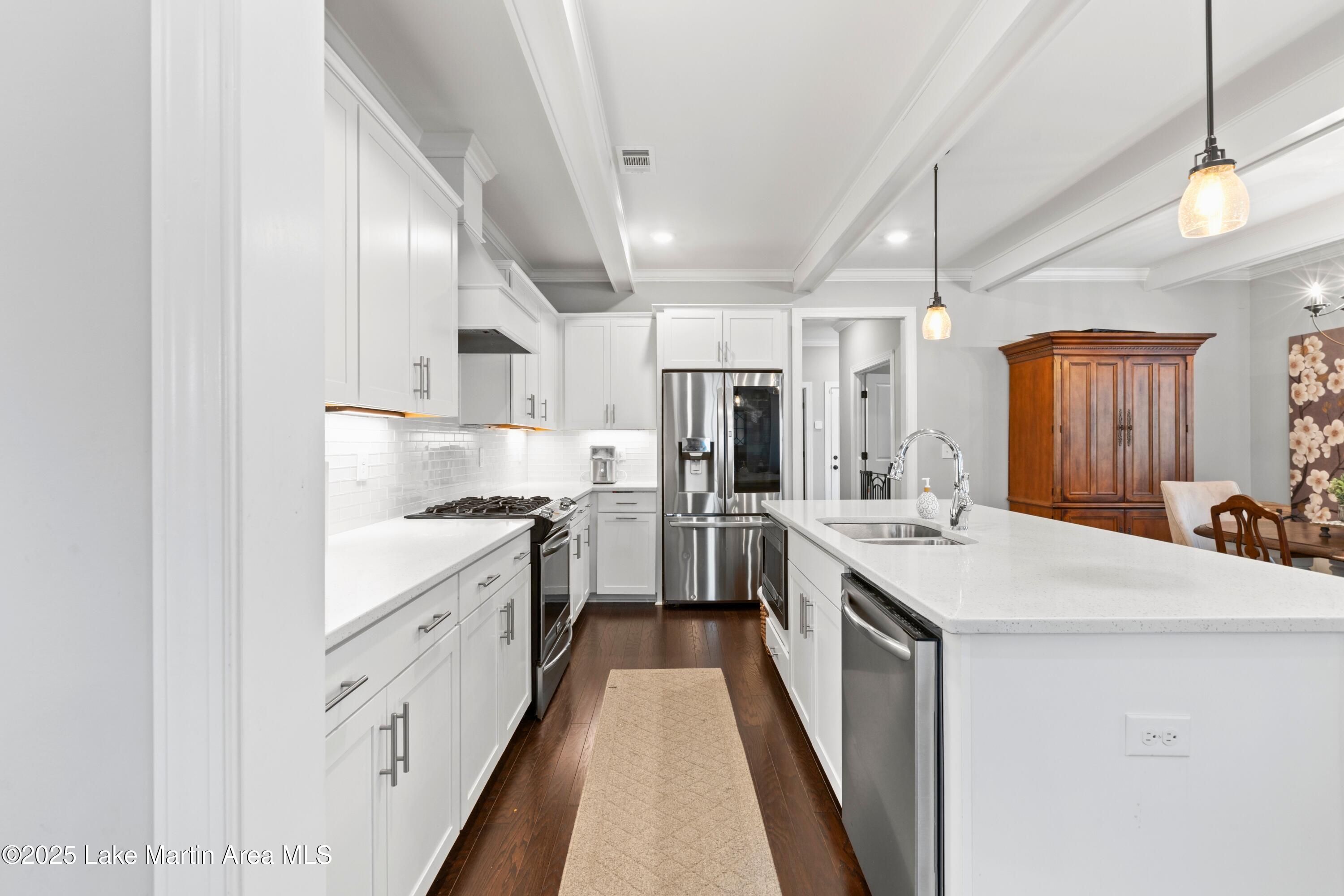 2409 Meadow Cove Road