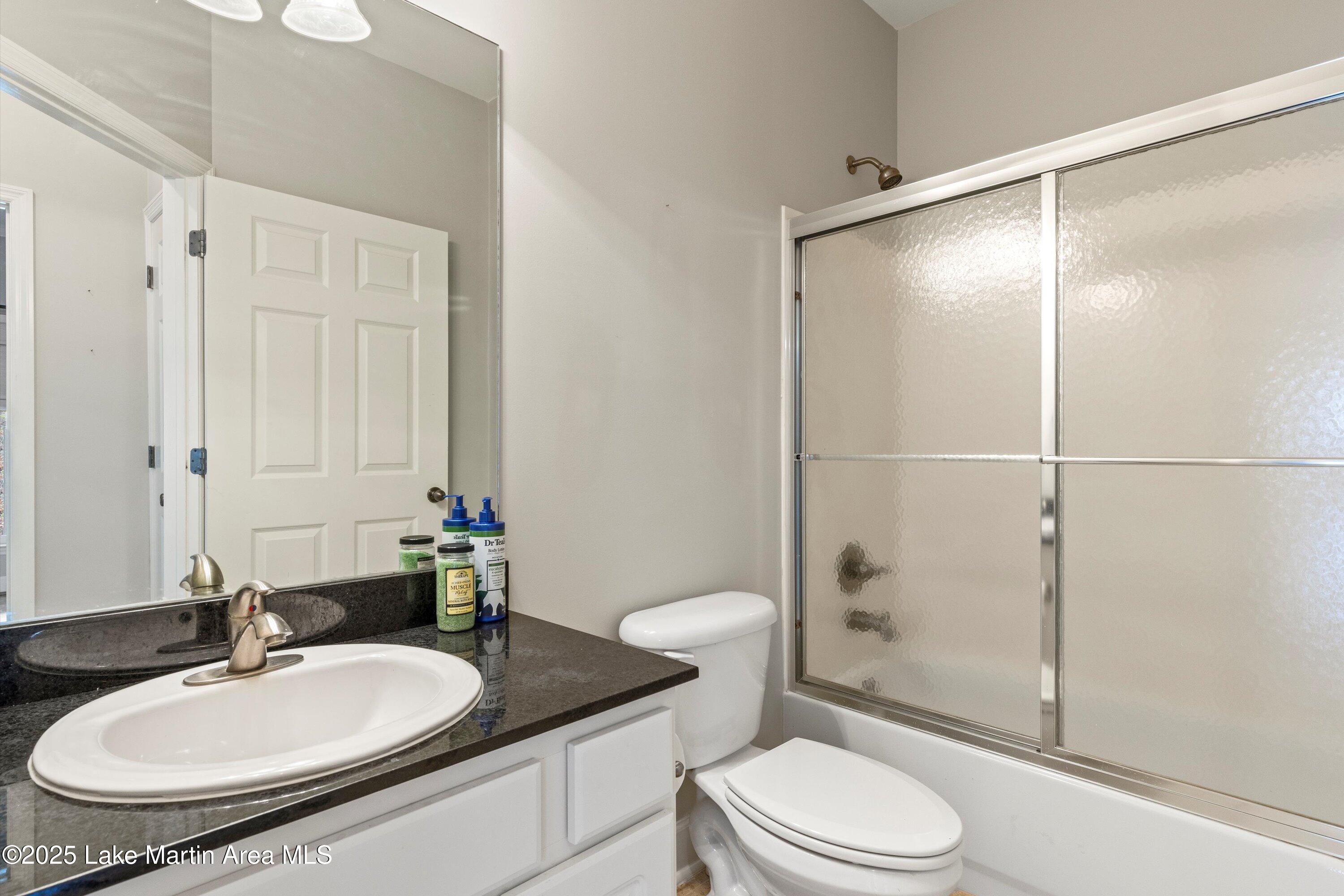 250 Crowne Pointe Rd Unit 306