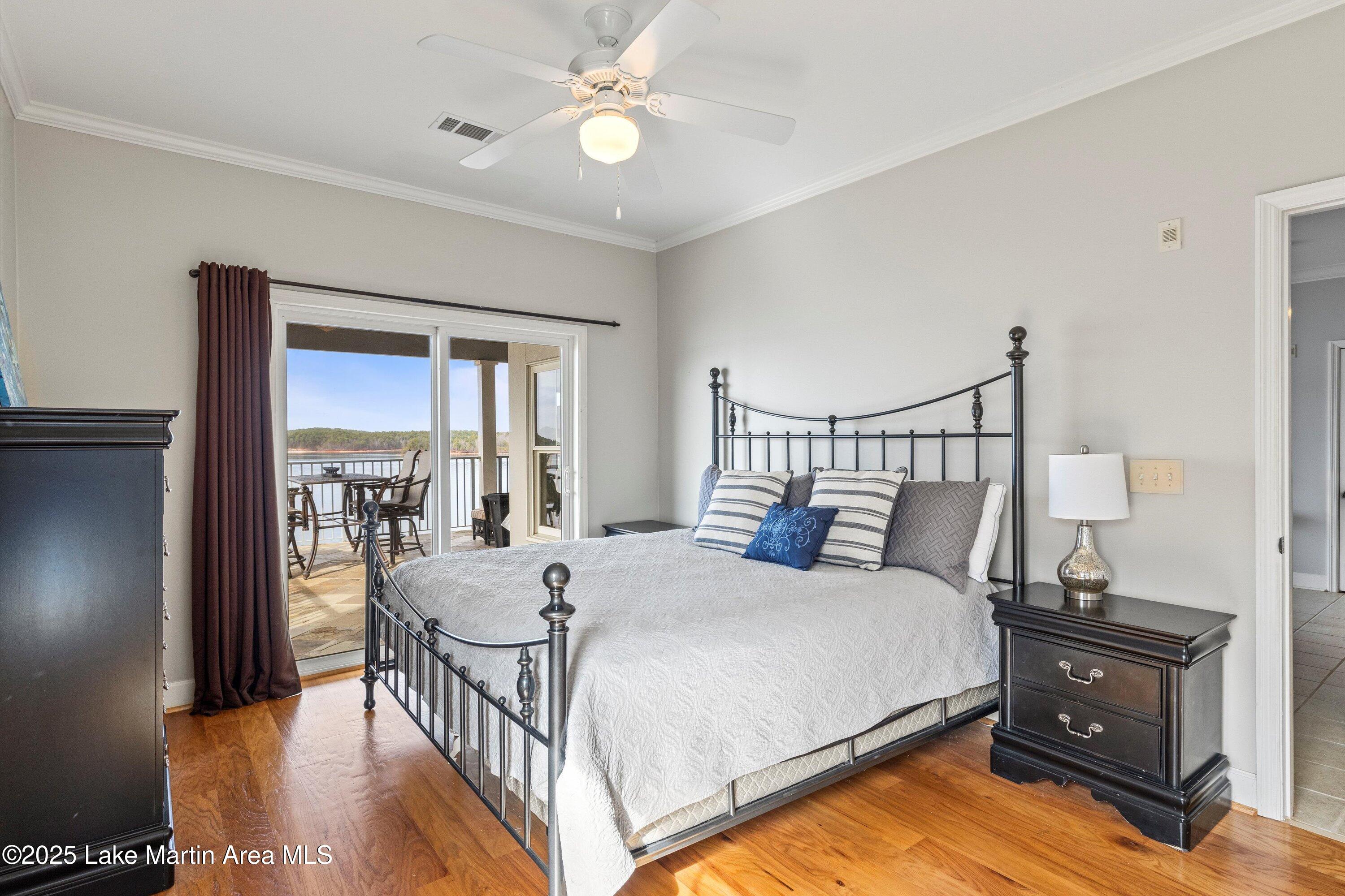 250 Crowne Pointe Rd Unit 306