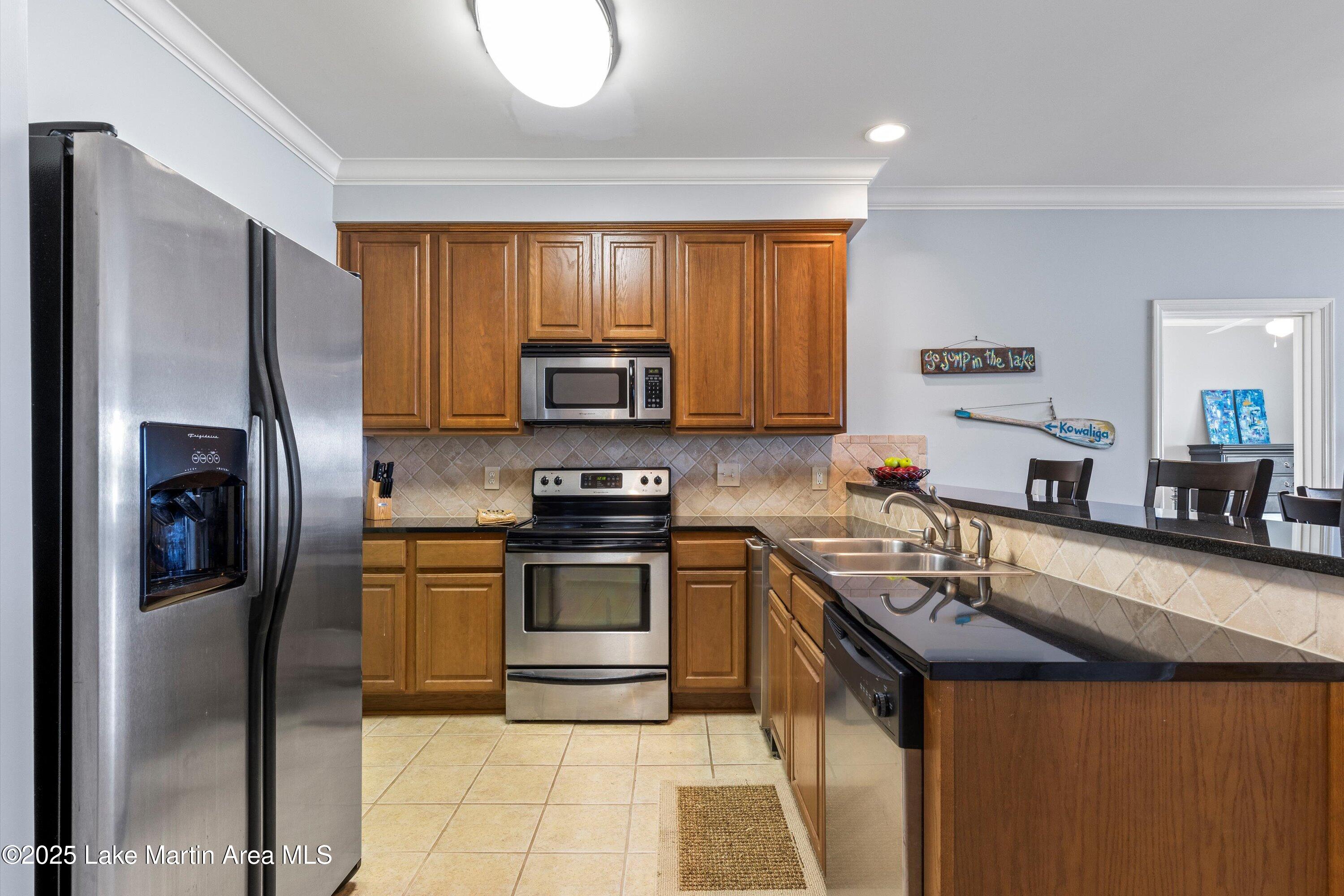 250 Crowne Pointe Rd Unit 306